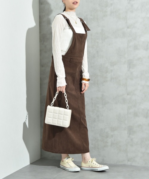 INTERPLANET（インタープラネット）の「ストレッチコーデュロイジャンスカ（ジャンパースカート・レディース・ダークブラウン/ライトベージュ・FREE）」の13枚目の写真