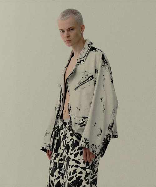 DISCOVERED(ディスカバード)の「BLACK BLEACH W RIDERS BLOUSON(ライダースジャケット・メンズ・ホワイト/ブラック・1/3)」の3枚目の写真