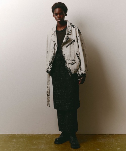 DISCOVERED(ディスカバード)の「BLACK BLEACH W RIDERS BLOUSON(ライダースジャケット・メンズ・ホワイト/ブラック・1/3)」の6枚目の写真