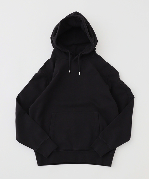 C.P. COMPANY(シーピーカンパニー)の「C.P. Company / シーピーカンパニー SWSHRT SW HDD BRS EMZ DIAG FLC(パーカー・メンズ・ブラック・SMALL/MEDIUM)」の1枚目の写真