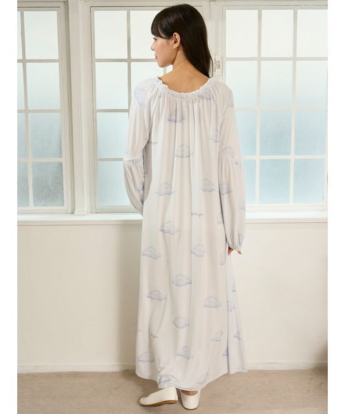 ディズニー　ダッフィー　ジェラートピケ　ジェラピケ　ルームウェア　ワンピース　C 公式】ダッフィー＆フレンズがデザインされた「gelato pique