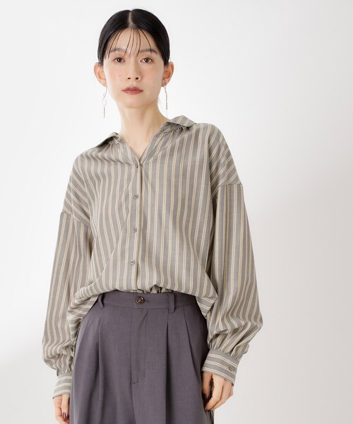 THE SHOP TK (ザ ショップ ティーケー )の「【後ろ姿もサマになる】ストライプ バックシャーリングシャツ/体型カバー/洗える(シャツ/ブラウス・レディース・アイボリー系2/ブラック系その他3/ブルー系7・12/13)」の12枚目の写真