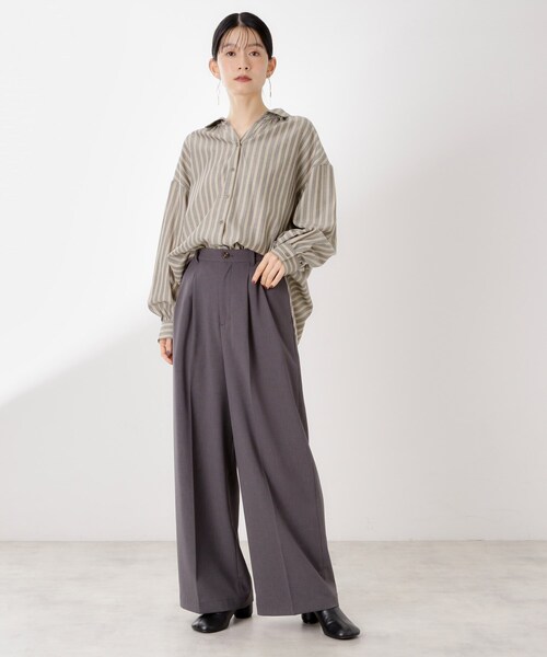 THE SHOP TK (ザ ショップ ティーケー )の「【後ろ姿もサマになる】ストライプ バックシャーリングシャツ/体型カバー/洗える(シャツ/ブラウス・レディース・アイボリー系2/ブラック系その他3/ブルー系7・12/13)」の14枚目の写真