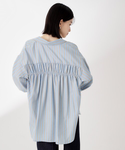 THE SHOP TK (ザ ショップ ティーケー )の「【後ろ姿もサマになる】ストライプ バックシャーリングシャツ/体型カバー/洗える(シャツ/ブラウス・レディース・アイボリー系2/ブラック系その他3/ブルー系7・12/13)」の18枚目の写真