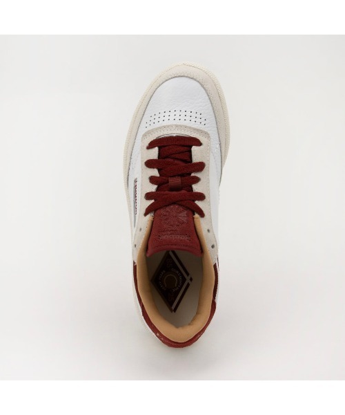 Reebok(リーボック)の「クラブシー 85 / CLUB C 85(スニーカー・メンズ・ホワイト×レッド/ホワイト×グリーン・22.5cm/23.0cm/23.5cm/24.5cm/24.0cm/25.0cm/25.5cm/26.0cm/26.5cm/27.0cm/27.5cm/28.0cm/28.5cm/29.0cm/30.0cm)」の4枚目の写真