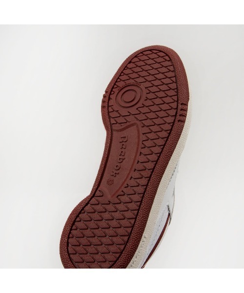 Reebok(リーボック)の「クラブシー 85 / CLUB C 85(スニーカー・メンズ・ホワイト×レッド/ホワイト×グリーン・22.5cm/23.0cm/23.5cm/24.5cm/24.0cm/25.0cm/25.5cm/26.0cm/26.5cm/27.0cm/27.5cm/28.0cm/28.5cm/29.0cm/30.0cm)」の5枚目の写真