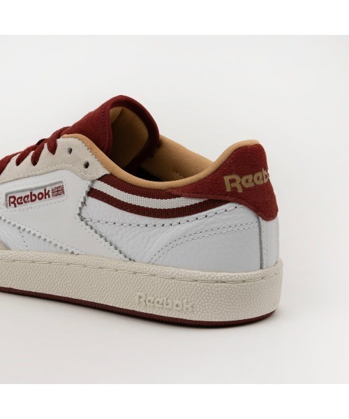 Reebok(リーボック)の「クラブシー 85 / CLUB C 85(スニーカー・メンズ・ホワイト×レッド/ホワイト×グリーン・22.5cm/23.0cm/23.5cm/24.5cm/24.0cm/25.0cm/25.5cm/26.0cm/26.5cm/27.0cm/27.5cm/28.0cm/28.5cm/29.0cm/30.0cm)」の6枚目の写真