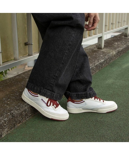 Reebok(リーボック)の「クラブシー 85 / CLUB C 85(スニーカー・メンズ・ホワイト×レッド/ホワイト×グリーン・22.5cm/23.0cm/23.5cm/24.5cm/24.0cm/25.0cm/25.5cm/26.0cm/26.5cm/27.0cm/27.5cm/28.0cm/28.5cm/29.0cm/30.0cm)」の9枚目の写真