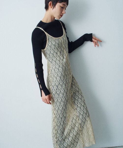 CODE A（コードエー）の「stretch lace cami dress（ワンピース・レディース・パープル/ライトイエロー系/ホワイト・00）」の14枚目の写真