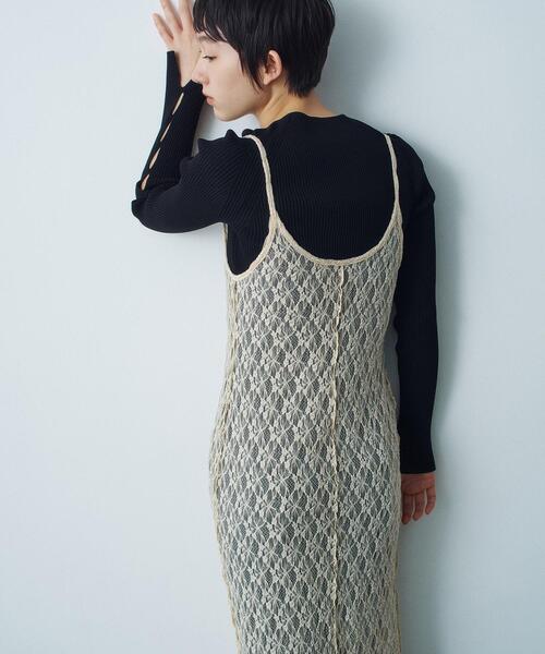 CODE A（コードエー）の「stretch lace cami dress（ワンピース・レディース・パープル/ライトイエロー系/ホワイト・00）」の15枚目の写真