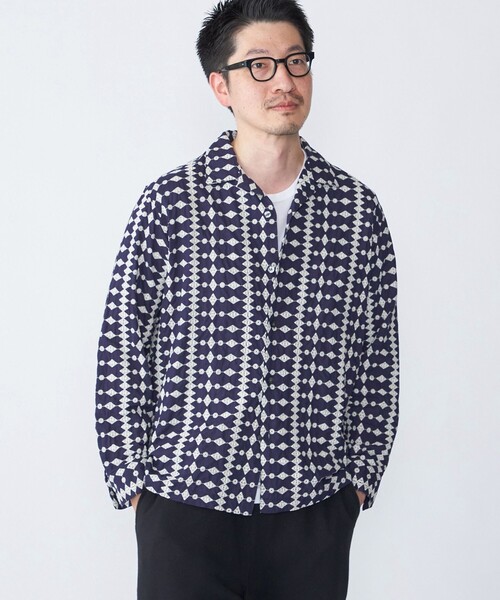 SHIPS（シップス）の「SHIPS: エンブロイダリー オープンカラー ロングスリーブ シャツ（シャツ/ブラウス・メンズ・ブラウン/ベージュ/ネイビー・MEDIUM/LARGE/X-LARGE）」の3枚目の写真