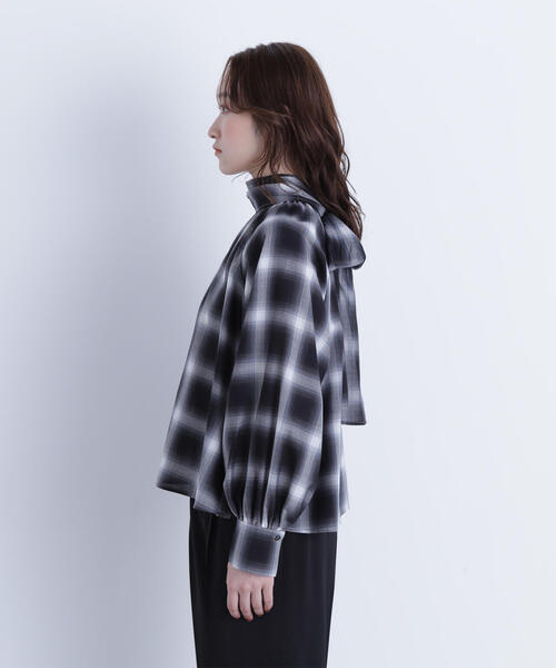NATURAL BEAUTY BASIC（ナチュラルビューティーベーシック）の「◇チェックボウタイブラウス（シャツ/ブラウス・レディース・ブルー系その他6/ブラック系その他・FREE）」の12枚目の写真