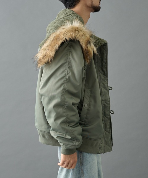 COLONY 2139(コロニートゥーワンスリーナイン)の「N-2Bジャケット(その他アウター・メンズ・ブラック/カーキ・MEDIUM/LARGE)」の13枚目の写真