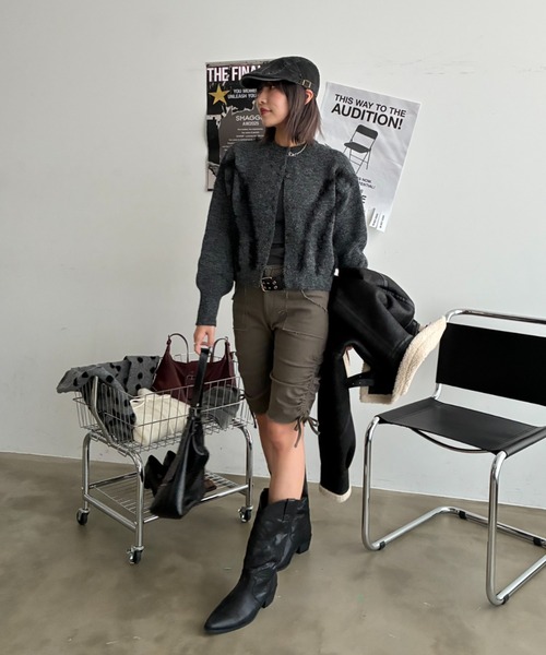 SHAGGIE（シャギー）の「ウール混チュールフリルクルーネックニットカーディガン（カーディガン/ボレロ・レディース・ブラウン/チャコールグレー・FREE）」の16枚目の写真