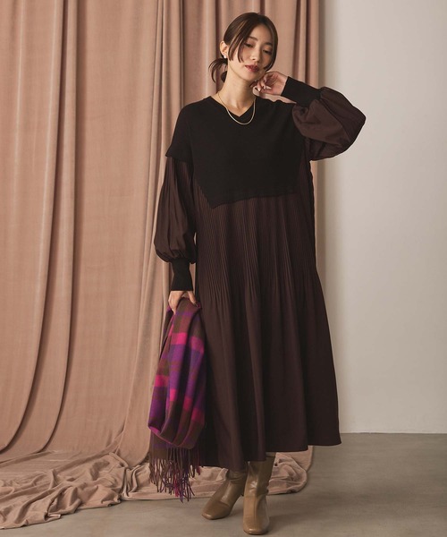 Gready Brilliant(グレディブリリアン)の「Vネックニット×プリーツワンピース(ワンピース・レディース・ブラック系その他/ブラウン系その他・38)」の6枚目の写真