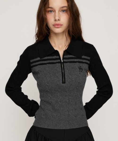 SLY(スライ)の「【限定カラーあり】CABLE COLLAR KNIT TOPS ケーブル カラー ニット トップス 秋服 冬服(ニット/セーター・レディース・ブラック/ライトブルー/イエロー/ネイビー/ブラウン・FREE)」の1枚目の写真