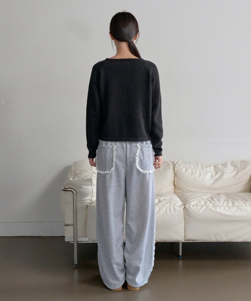 UNE MANSION（ユヌマンション）の「【ストリングによってシルエット変更可能】エッジレースバックポケットスウェットパンツ（スウェットパンツ・レディース・グレー/ブラック・FREE）」の19枚目の写真
