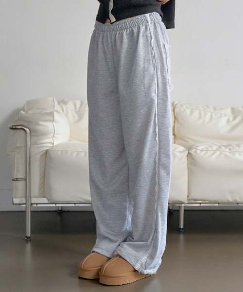 UNE MANSION（ユヌマンション）の「【ストリングによってシルエット変更可能】エッジレースバックポケットスウェットパンツ（スウェットパンツ・レディース・グレー/ブラック・FREE）」の10枚目の写真