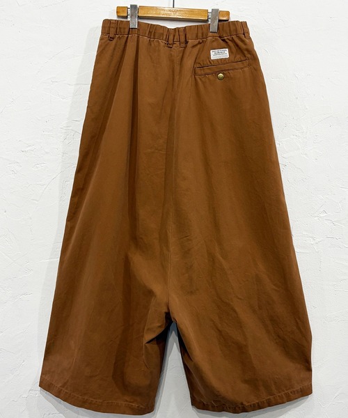 DIET BUTCHER SLIM SKIN(ダイエットブッチャースリムスキン)の「DIET BUTCHER SLIM SKIN/ダイエットブッチャースリムスキン Lite Duck “NIMBUS” ワイドシルエット パンツ(デニムパンツ・メンズ・ブラウン/ピンク/ナチュラル/インディゴブルー・FREE)」の8枚目の写真
