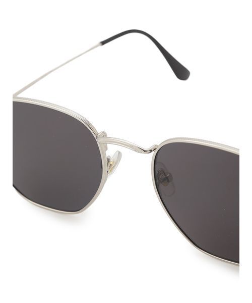 Mila Owen（ミラオーウェン）の「メタルスリムフレームサングラス（サングラス・レディース・ゴールド/シルバー・F）」の6枚目の写真