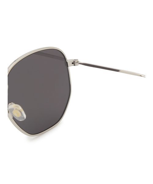 Mila Owen（ミラオーウェン）の「メタルスリムフレームサングラス（サングラス・レディース・ゴールド/シルバー・F）」の7枚目の写真