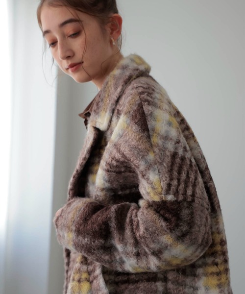 Jines(ジネス)の「ビッグチェックショートコート(ピーコート・レディース・パープル/イエロー・38)」の14枚目の写真