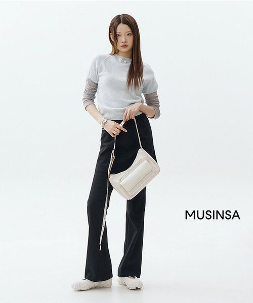 TTUDEMENT(トュードメント)の「LAYERED FLARE SKIRT PANTS BLACK(その他パンツ・レディース・その他・SMALL/MEDIUM)」の3枚目の写真