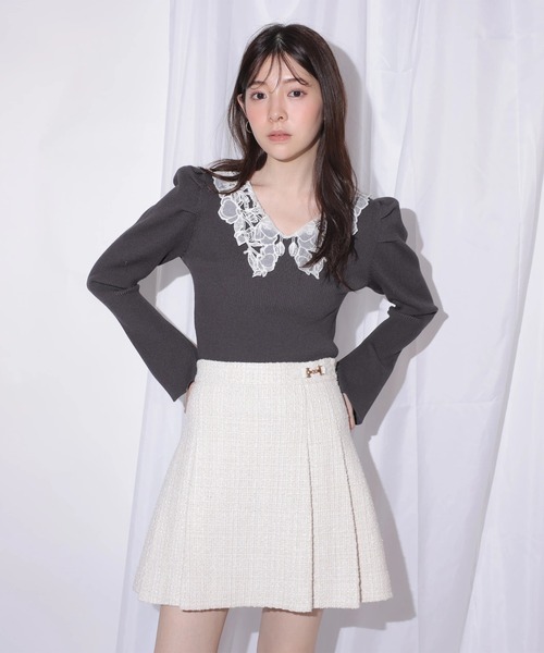 Rirandture（リランドチュール）の「パールレースカラーニットトップス（ニット/セーター・レディース・ボルドー/ブラック/グレー・2）」の6枚目の写真