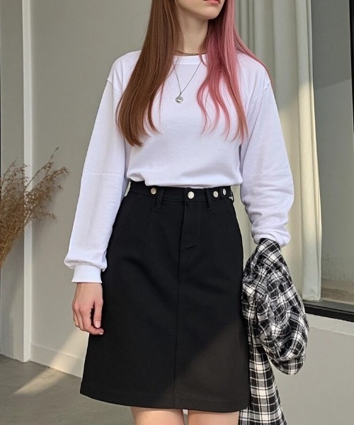 cammie(キャミー)の「コーデュロイウエストボタンスカート(スカート・レディース・ブラック・M/L)」の5枚目の写真