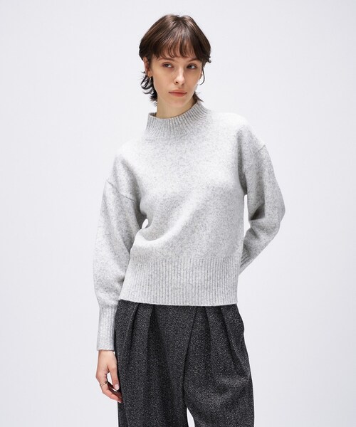 cloenc（クロエンス）の「【手洗い可】ラメハイネックニットプルオーバー（ニット/セーター・レディース・オフホワイト/ライトグレー系8/チャコール/ピンク系1/ベージュ系その他2・02）」の4枚目の写真