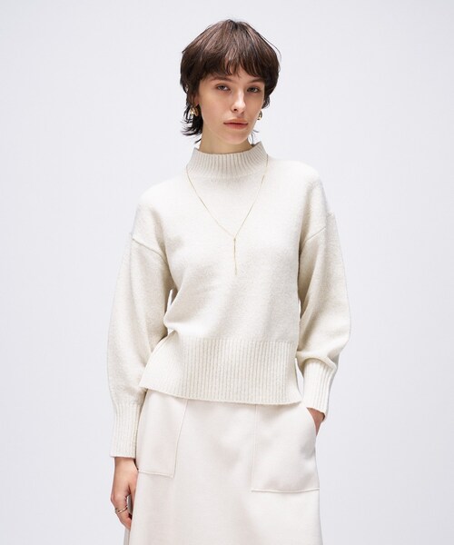 cloenc（クロエンス）の「【手洗い可】ラメハイネックニットプルオーバー（ニット/セーター・レディース・オフホワイト/ライトグレー系8/チャコール/ピンク系1/ベージュ系その他2・02）」の2枚目の写真