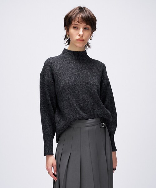 cloenc（クロエンス）の「【手洗い可】ラメハイネックニットプルオーバー（ニット/セーター・レディース・オフホワイト/ライトグレー系8/チャコール/ピンク系1/ベージュ系その他2・02）」の3枚目の写真