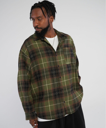 TENER（テネル）の「Retro oversized fit checkered shirt_Khaki（シャツ/ブラウス）」