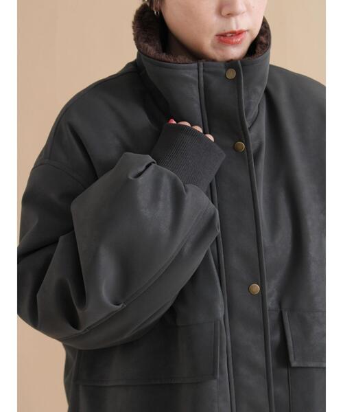 sm2rhythm（サマンサモスモスリズム）の「レザーライクミリタリージャケット（ノーカラージャケット・レディース・カーキ/ブラック/ブラウン・F）」の2枚目の写真