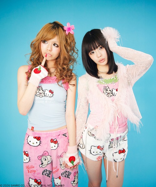 GALFY(ガルフィー)の「【GALFY/ガルフィー】コラボ 仲子レースタンク(タンクトップ・レディース・サックスブルー/ブラック/ホワイト/ピンク・FREE)」の16枚目の写真