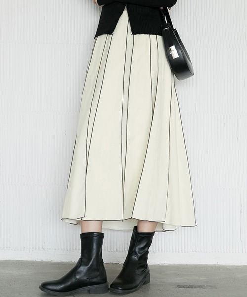 aimoha（アイモハ）の「【moyo】ラインスルーフレアスカート (AW)（スカート・レディース・ブラック/オフホワイト・SMALL/MEDIUM）」の2枚目の写真