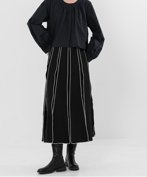 aimoha（アイモハ）の「【moyo】ラインスルーフレアスカート (AW)（スカート・レディース・ブラック/オフホワイト・SMALL/MEDIUM）」の7枚目の写真