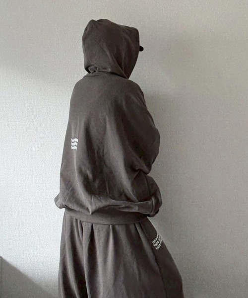 新品 YACA - Pigment Logo Sweat セットアップ 新品 YACA - Pigment Logo Sweat セットアップ Pigment Logo Sweat