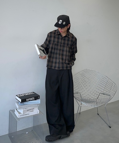 MandO(エムオー)(エムオー)の「2WAYカラビナ付きアクセントワイドアソートパンツ(スラックス・メンズ・ブラック系その他/ブラック・LARGE/MEDIUM/SMALL)」の8枚目の写真