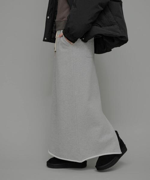 URBAN RESEARCH Sonny Label（アーバンリサーチサニーレーベル）の「裏起毛スウェットナロースカート（スカート・レディース・ブラック/グレー・FREE）」の2枚目の写真