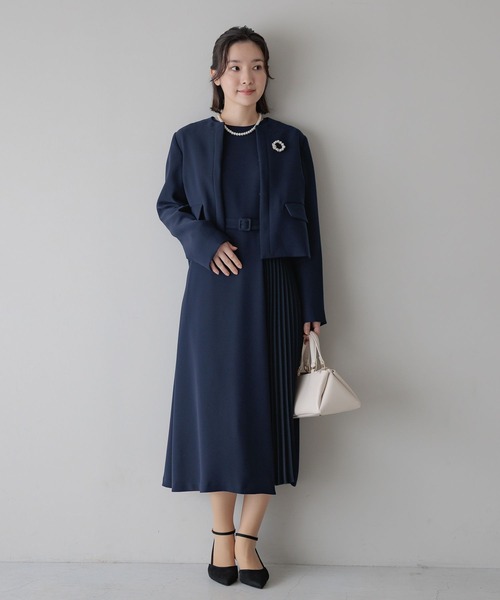 Andemiu（アンデミュウ）の「【WEB限定/T.P.O/2026】ノーカラージャケット608058（ノーカラージャケット・レディース・ブラック系1/ネイビー・MEDIUM/SMALL/LARGE）」の11枚目の写真