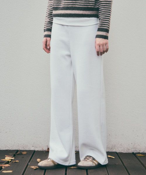 WEDNESDAYOASISFORWOMEN（ウェンズデー オアシス フォー ウーマン）の「イージーフラップワイドスウェットパンツ_IVORY(W25-PT35)（スウェットパンツ・レディース・アイボリー・SMALL/MEDIUM）」の3枚目の写真