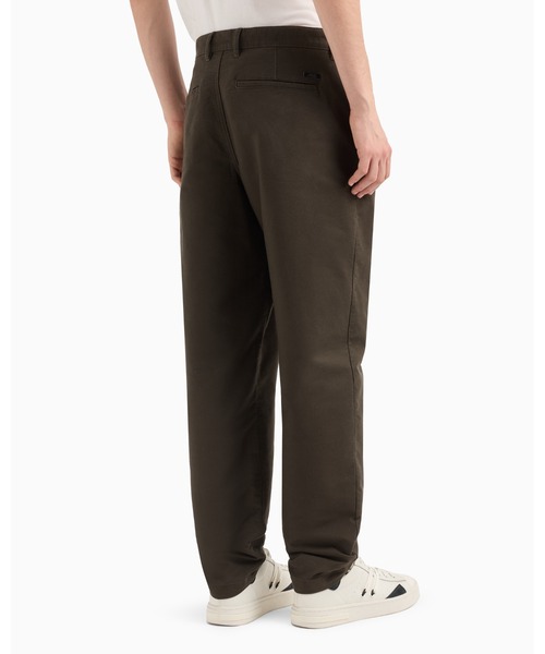 ARMANI EXCHANGE（アルマーニエクスチェンジ）の「【A|X アルマーニ エクスチェンジ】ストレッチコットン カーゴパンツ（カーゴパンツ・メンズ・ダークカーキ・28inch/30inch/32inch/34inch）」の2枚目の写真