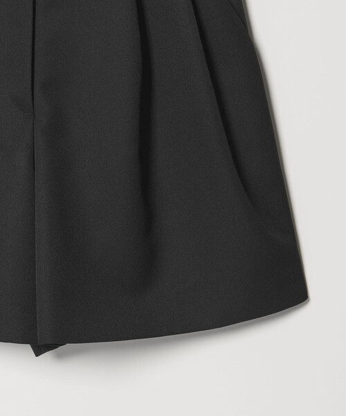 EMMEL REFINES（エメルリファインズ）の「＜EMMEL REFINES＞EM 2タック コクーン ショートパンツ（スラックス・レディース・ブラック/ライム・S/M）」の7枚目の写真