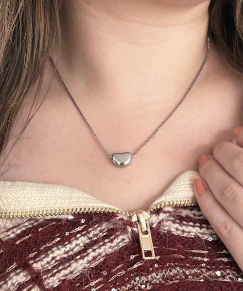 kutir（クティール）の「kutirlune／ウェーブストーンネックレス（ネックレス・レディース・シルバー/ゴールド・FREE）」の3枚目の写真