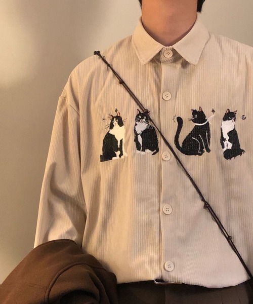 FreeZone(フリーゾーン)の「【春夏新作】ネコ刺繍 コーデュロイシャツ(シャツ/ブラウス・メンズ・ブラウン/ブラック/ベージュ・F)」の8枚目の写真