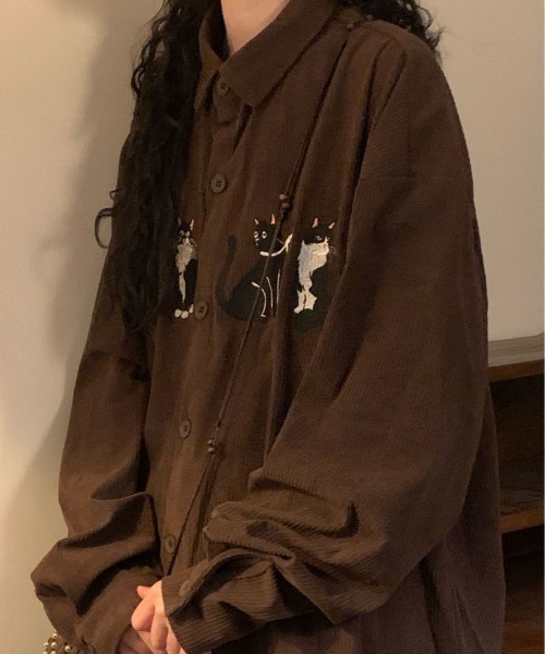 FreeZone(フリーゾーン)の「【春夏新作】ネコ刺繍 コーデュロイシャツ(シャツ/ブラウス・メンズ・ブラウン/ブラック/ベージュ・F)」の19枚目の写真