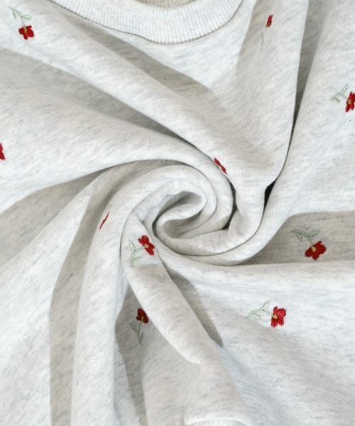 flower（フラワー）の「トゥインクルエンブロイダリースウェット（スウェット・レディース・イエロー/アイボリー・FREE）」の22枚目の写真