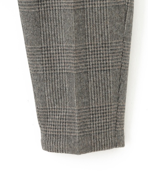 WHITE MOUNTAINEERING(ホワイトマウンテニアリング)の「WHITE MOUNTAINEERING GLEN CHECK 1 TUCK PANTS WM2473411(その他パンツ・メンズ・チャコールグレー・M)」の7枚目の写真