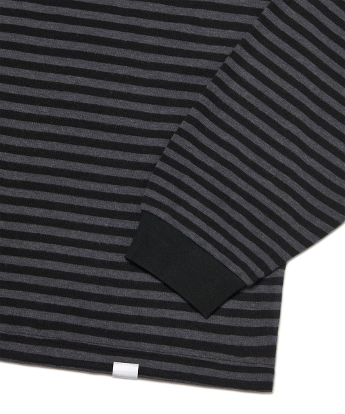 NOMANUAL(NOMANUAL)の「NM BORDER LONG SLEEVE TEE - BLACK(Tシャツ/カットソー・レディース・その他・MEDIUM/LARGE/X-LARGE)」の3枚目の写真